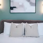 House 1 - Cheltenham Parade View Apartment Harrogate