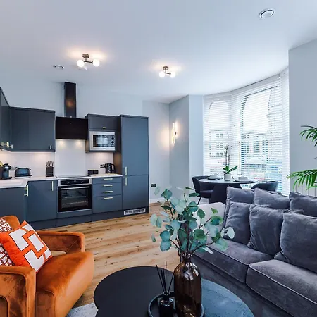 House 1 - Cheltenham Parade View * Harrogate