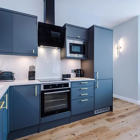 House 1 - Cheltenham Parade View Harrogate