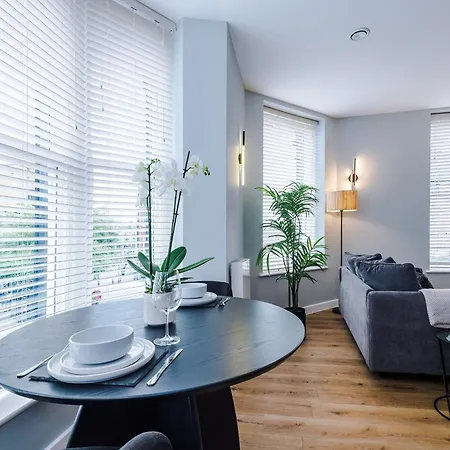 House 1 - Cheltenham Parade View Harrogate