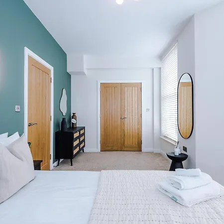 House 1 - Cheltenham Parade View * Harrogate